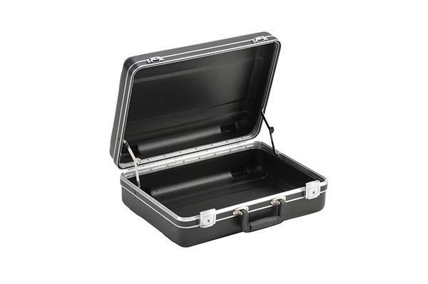 SKB LS Series - Luggage Style Carrying Cases With Horizontal Rib Design, No Foam