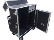 Custom Transport / Shipping Cases for Sports and Athletic Equipment from U.S. Case